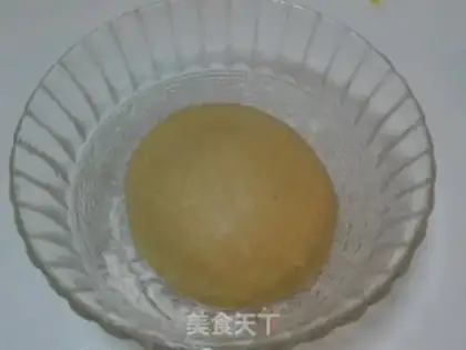 Make Cinnamon rolls step 1