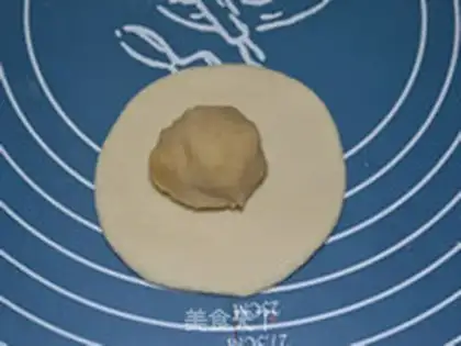 Make Milky Lotus step 5