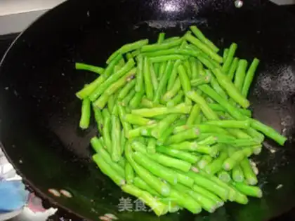 Make Soybeans fried eggs step 6