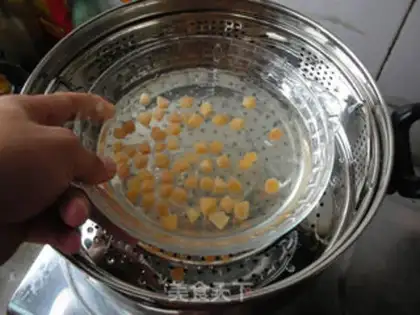 Make No yellow eggs step 2