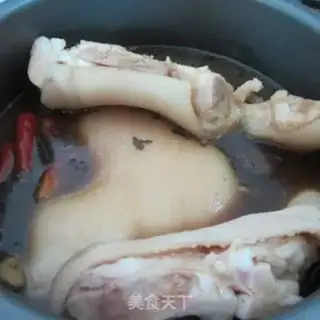 Make ♪ Cold hog hoof ♪ step 1