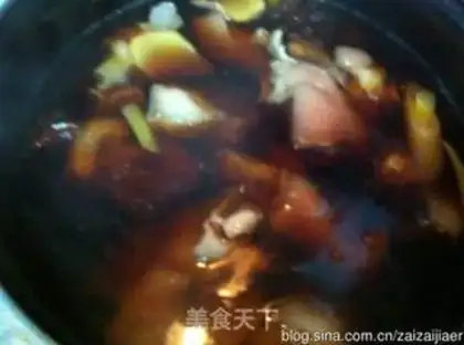 Make Red burning pig hands step 5