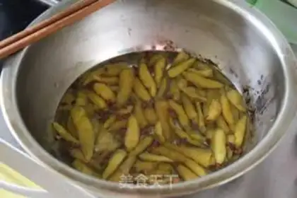 Make Homemade pepper claws step 7