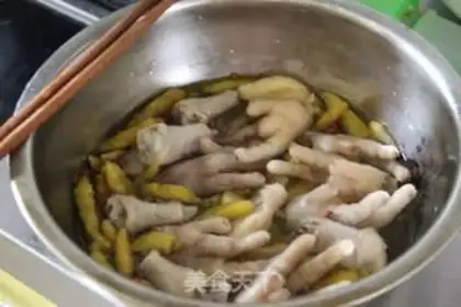 Make Homemade pepper claws step 8