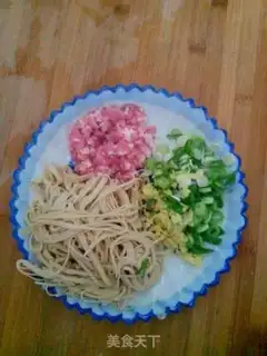Make Noodle soup step 1