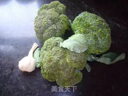 Make Fried broccoli step 0