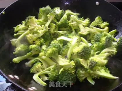 Make Fried broccoli step 3
