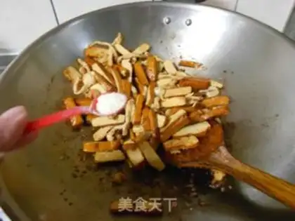 Make Spaghetti beans step 6