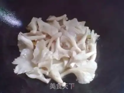 Make Black garlic mushrooms step 5