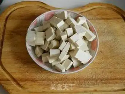 Make Tomato fried tofu step 0