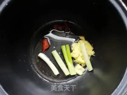 Make The electric cooker burns the ribs step 4