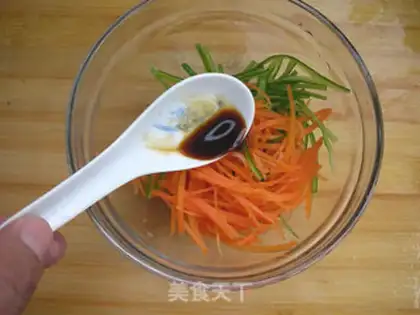Make Green pepper carrot pickles step 3