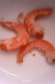 Make Smelt shrimp fried eggs step 1