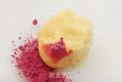 Make Five-colour moon cakes step 15