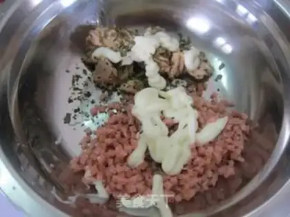 Make Ham swallows a soda step 4