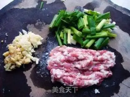 Make Tomato spicy step 1