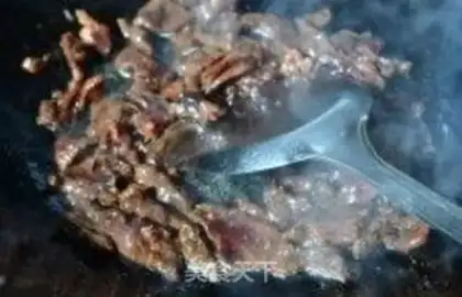 Make Beef chops and mushrooms step 1