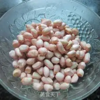 Make Peanut ribs soup step 1