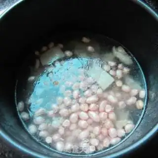 Make Peanut ribs soup step 4
