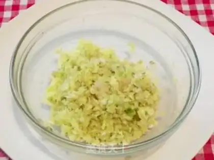 Make Big cabbage meatballs step 4