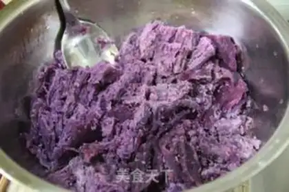 Make Fried potatoes step 1