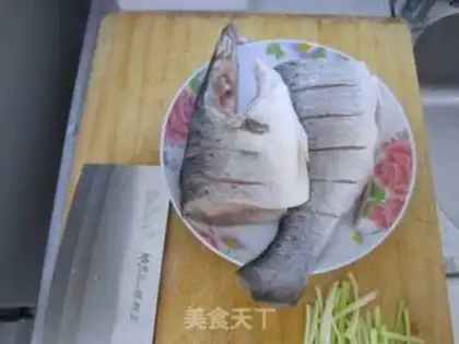 Make Steamed sea bass step 0
