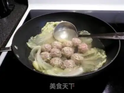 Make Big cabbage meatballs step 7