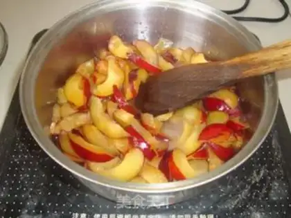 Make Plum sauce step 3