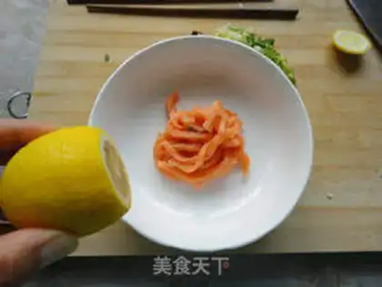 Make A cucumbered salmon step 5