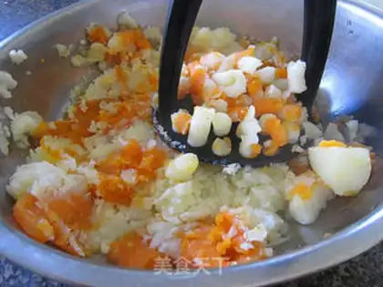 Make Baked cheese and silver potatoes step 2