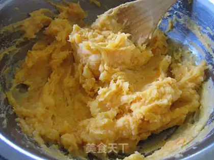 Make Baked cheese and silver potatoes step 4