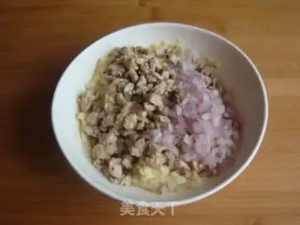 Make Tuna mashed salad step 7