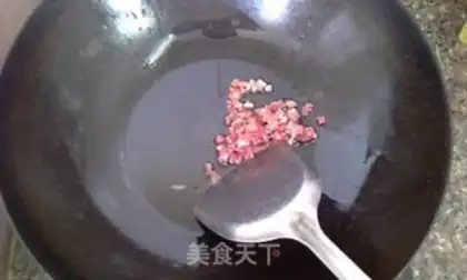 Make Beef pelt egg fried rice step 4