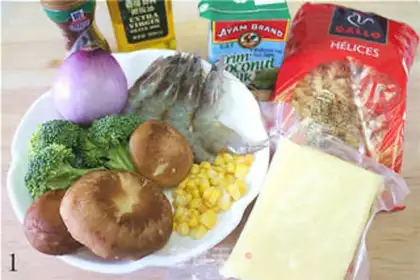 Make Shrimp coconut pasta step 0