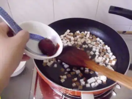 Make Five onions step 15