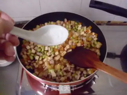 Make Five onions step 20