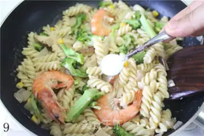 Make Shrimp coconut pasta step 8