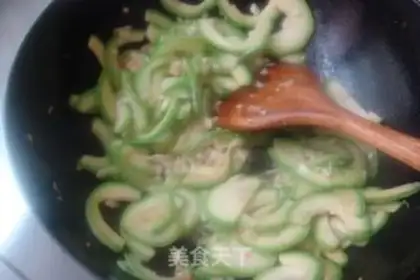 Make Garlic chili step 7