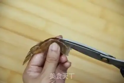 Make Homemade shrimp dry step 3