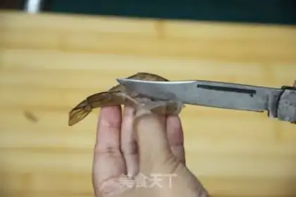 Make Homemade shrimp dry step 4