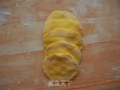 Make Double-coloured buns step 6