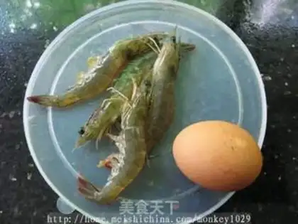 Make Shrimp steamed eggs step 0