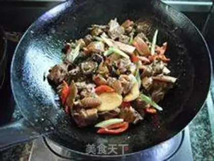 Make Five spicy ducks step 12