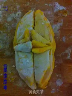 Make Pumpkin roll step 16