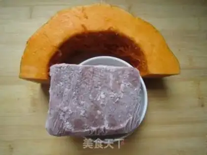 Make Coconut pumpkin rice step 1