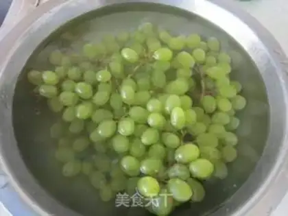 Make Grape ice cream step 0