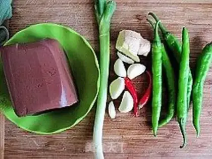 Make Pepper fried duck blood step 0