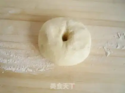 Make Potato-coloured buns step 3