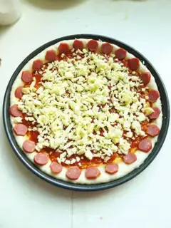 Make Shrimp thick bottom pizza step 7