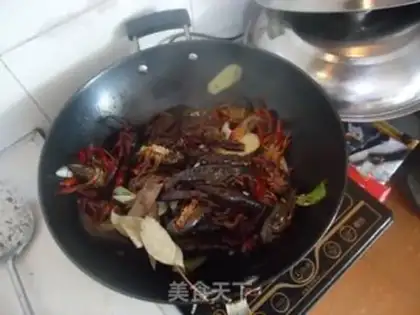 Make Spicy beer shrimp step 2